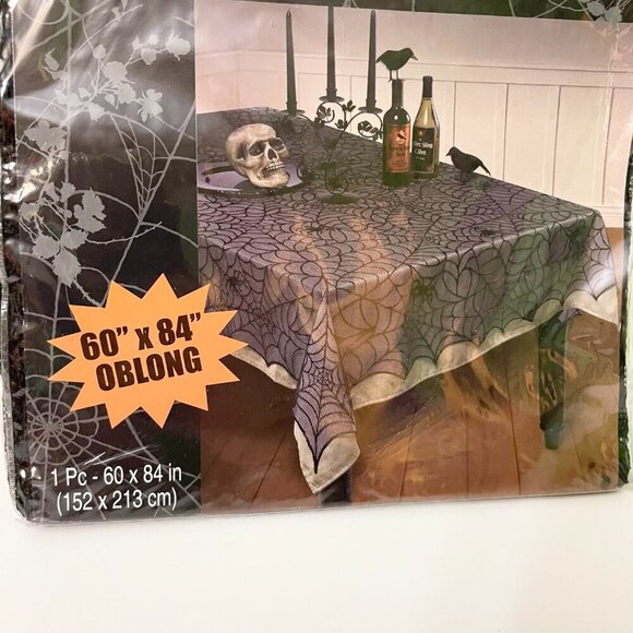 Halloween Lace Tablecover 60" x 84" Oblong - Picture 3 of 8